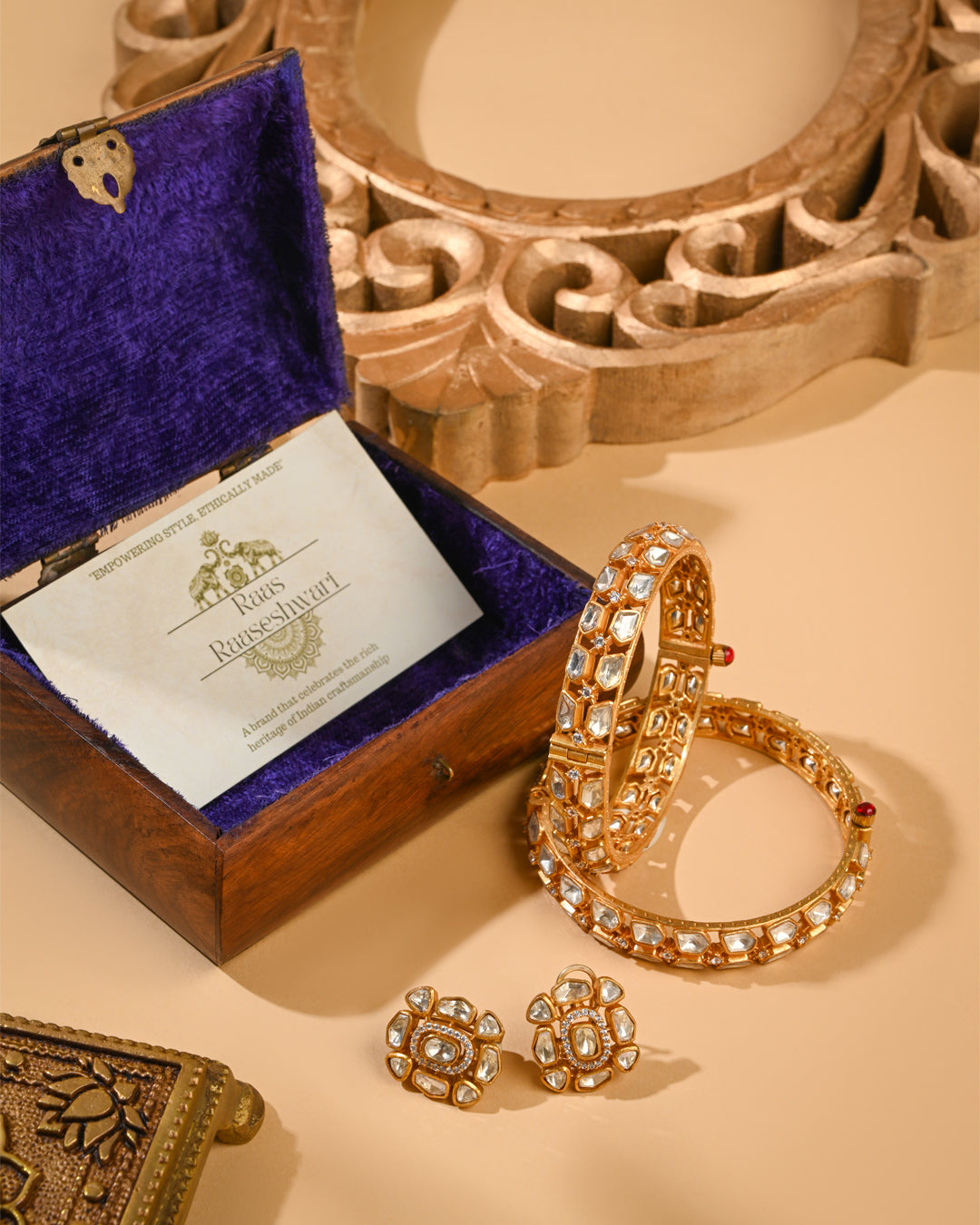 Rani Saa Kundan Moissanite Bangle