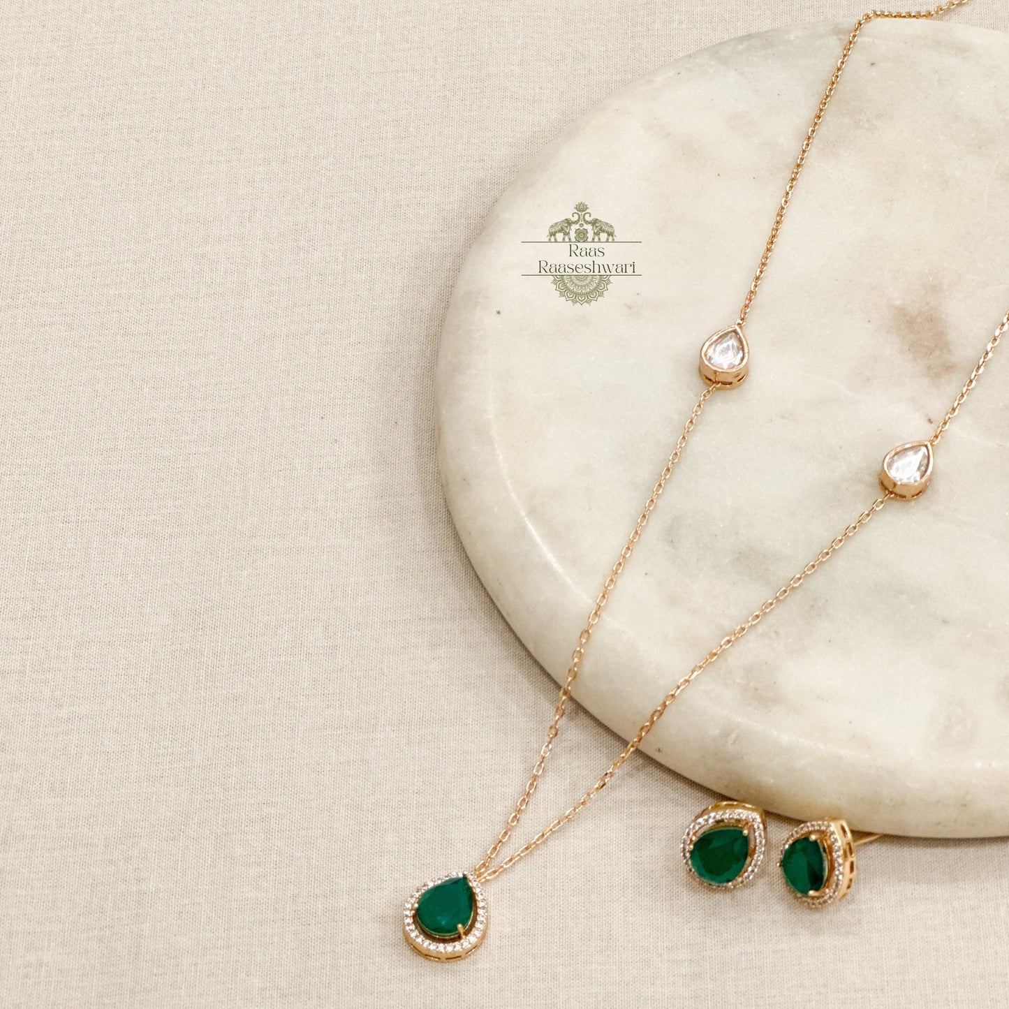 Panna Necklace