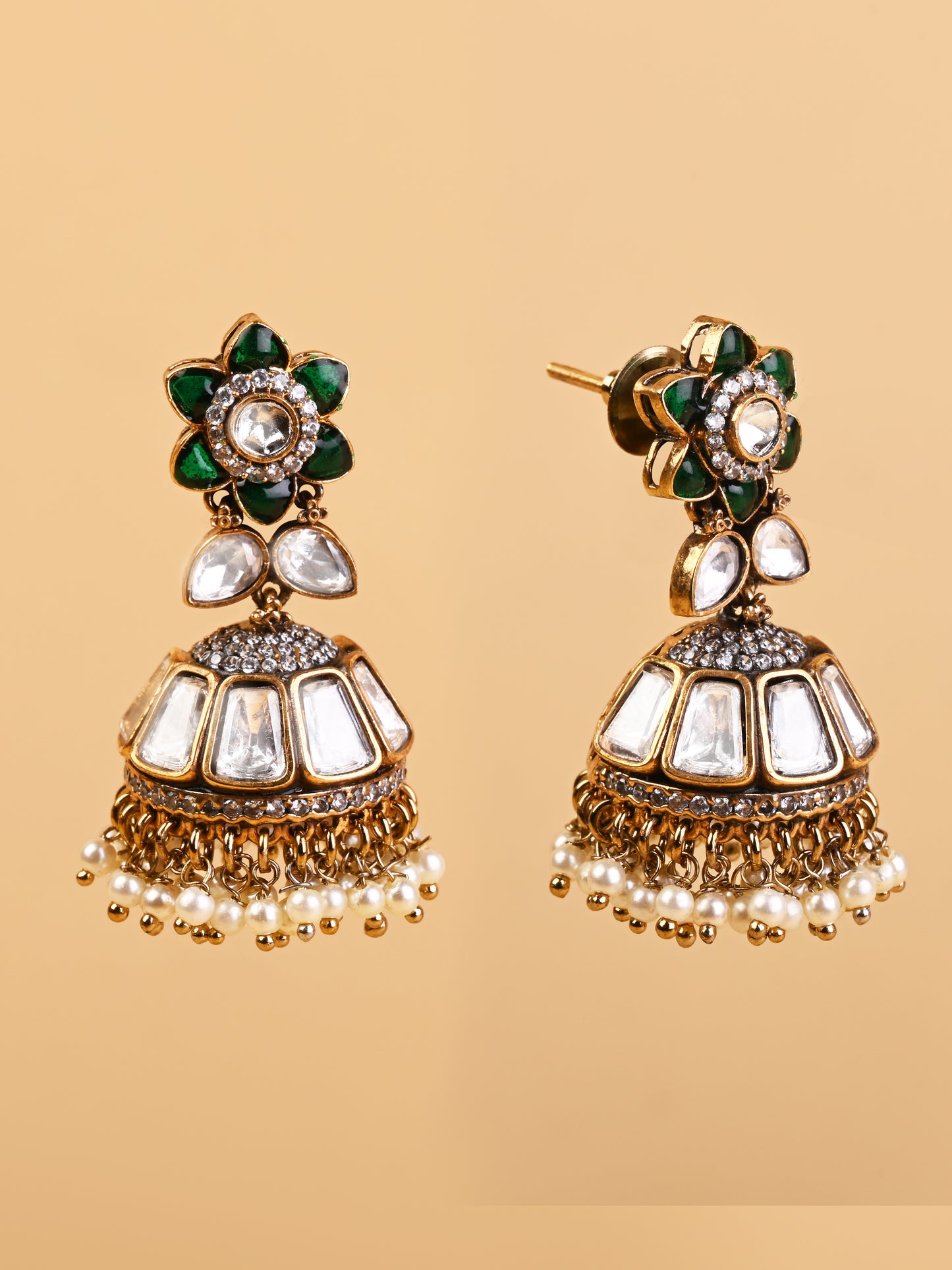 Anika Kundan Jhumkas