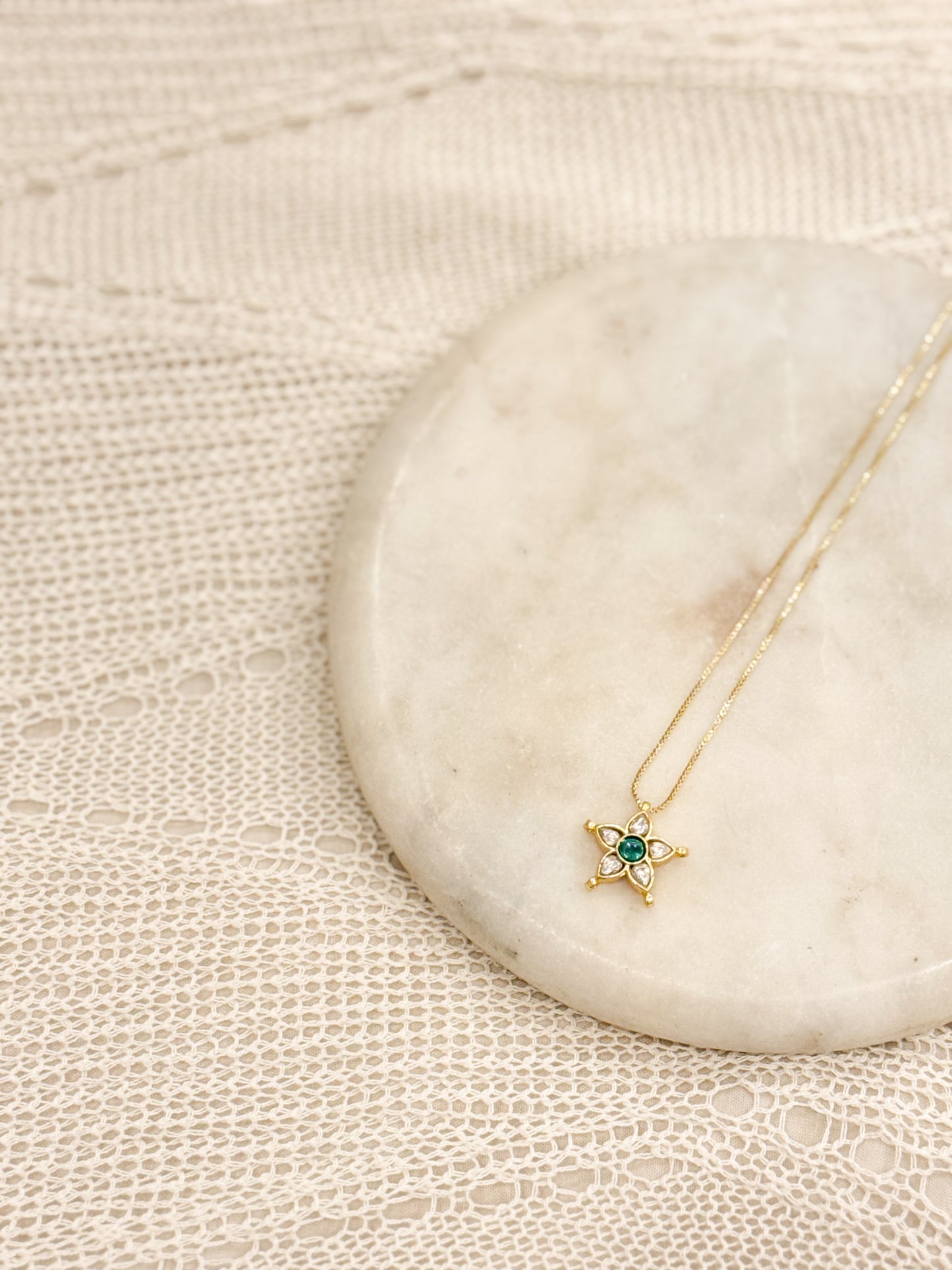 Tara Kundan Pendant