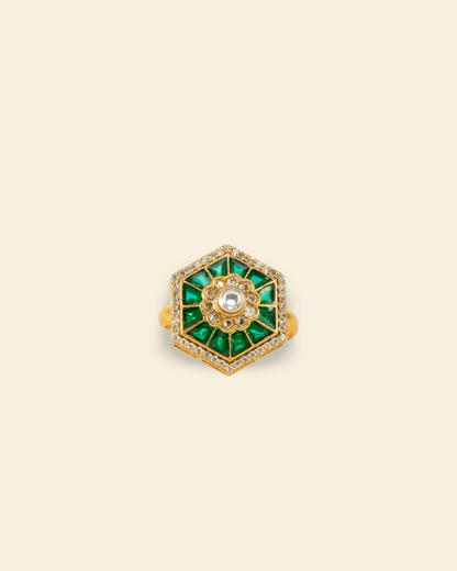 Suvarna Harit Adjustable Ring