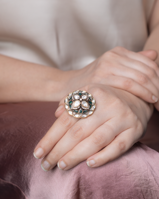 Viraasat Kundan Ring