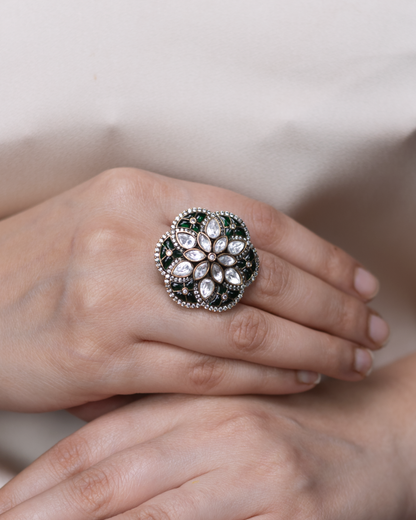 Siyara Kundan Ring