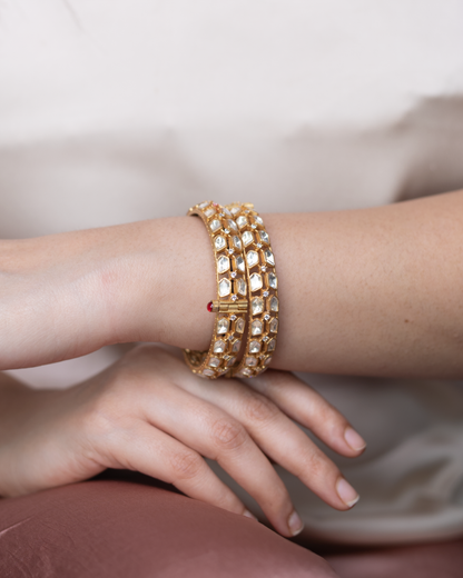 Rani Saa Kundan Moissanite Bangle