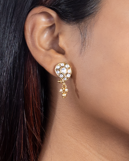Mrinal Jadau Invisible Necklace